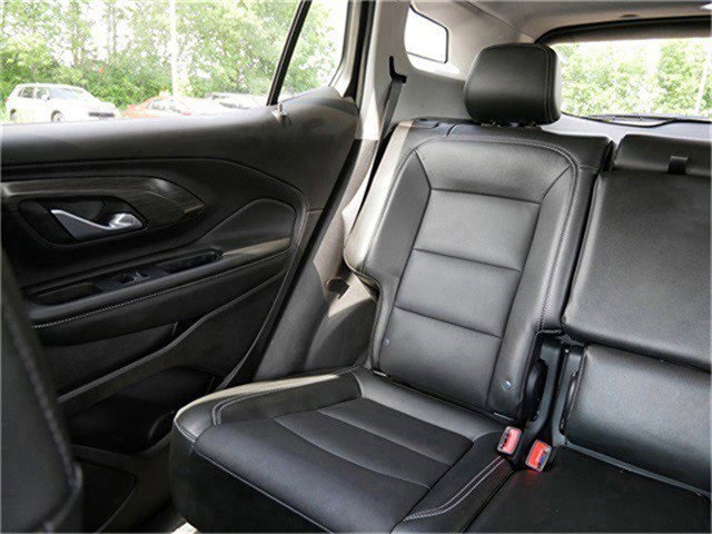 2024 Gmc Terrain SLT photo 12
