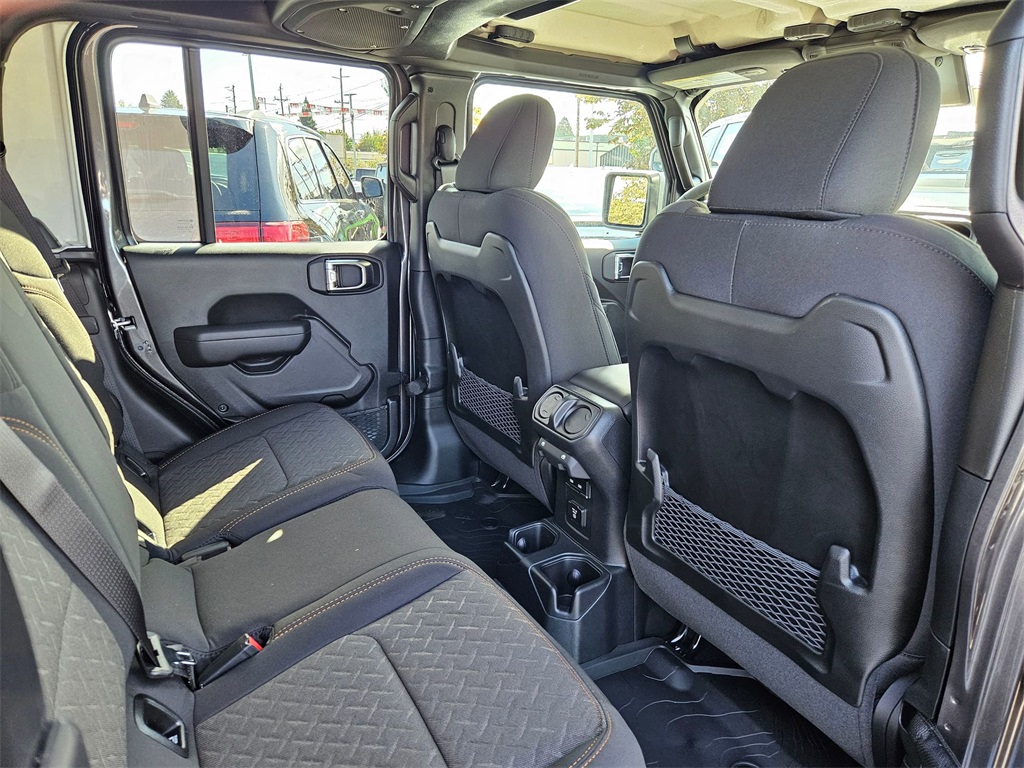 2025 Jeep Gladiator Mojave photo 29