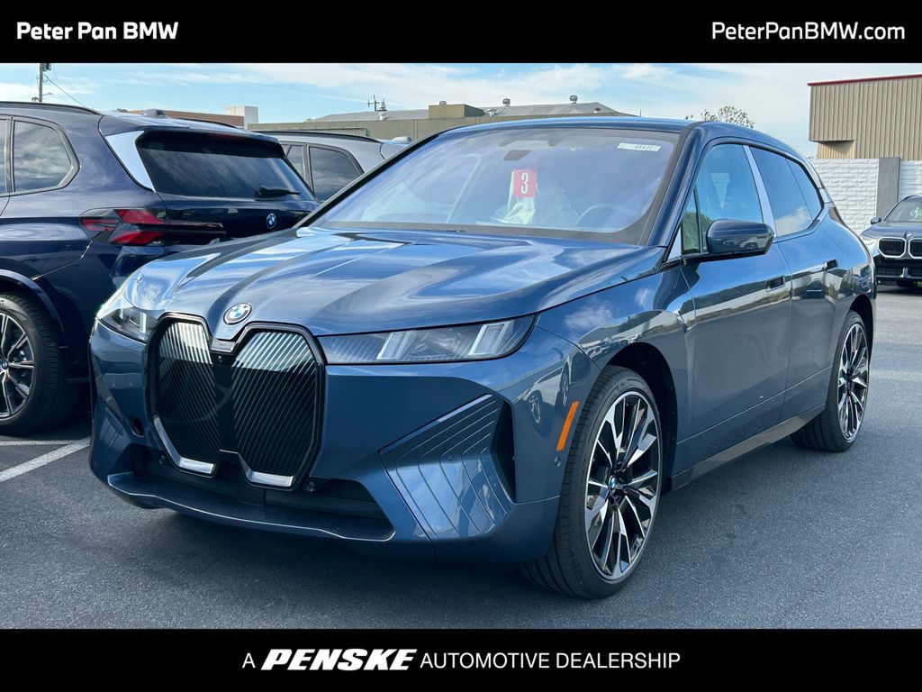 2026 BMW iX 45's photo