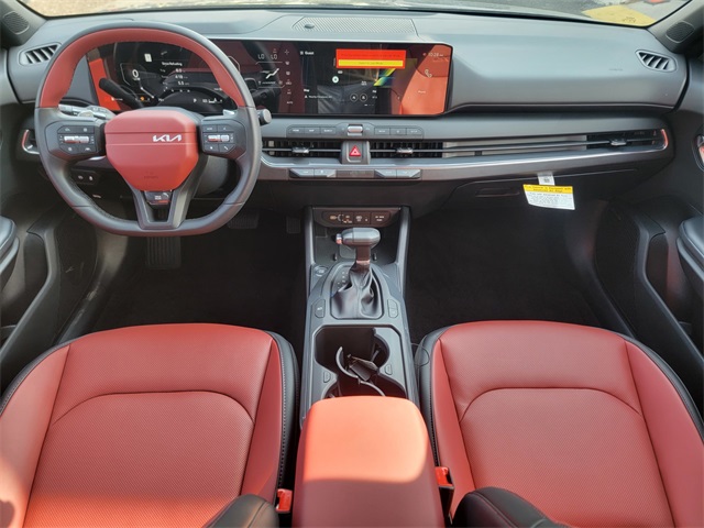2025 Kia K4 GT-Line photo 17