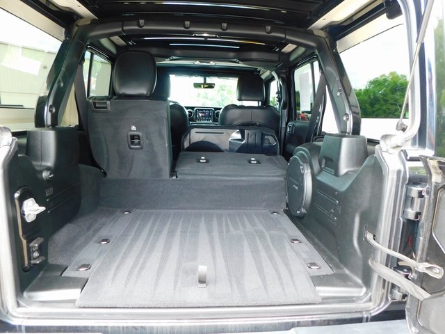 2021 Jeep Wrangler Unlimited Sahara 4xe photo 22