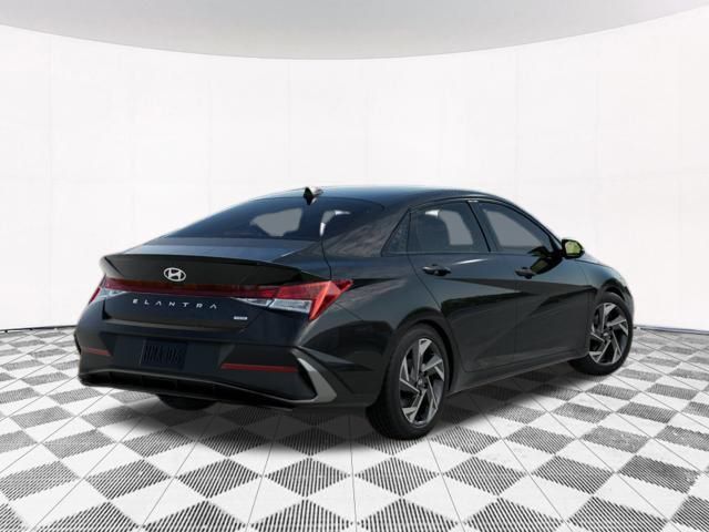 2025 Hyundai Elantra Hybrid SEL Sport photo 3