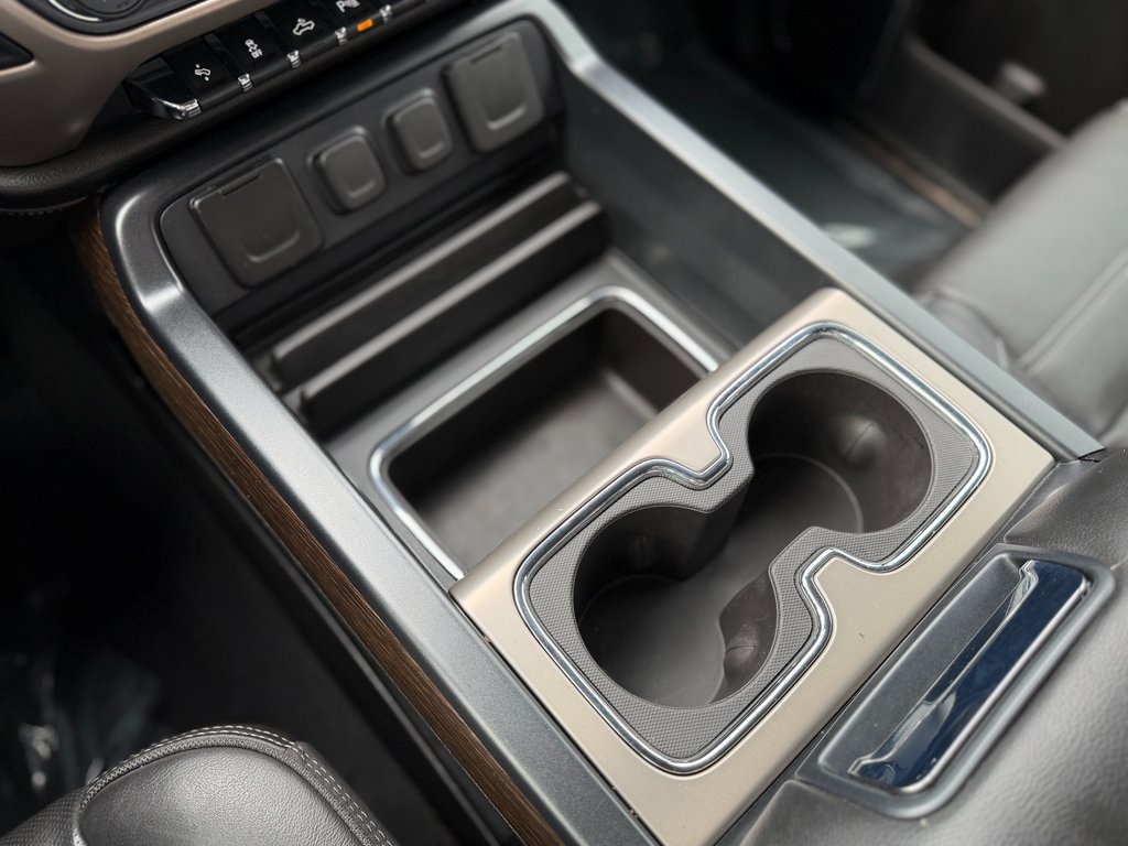 2019 GMC SIERRA HD - Image 14