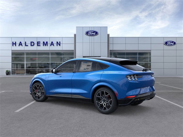 2025 Ford Mustang Mach-E GT photo 3