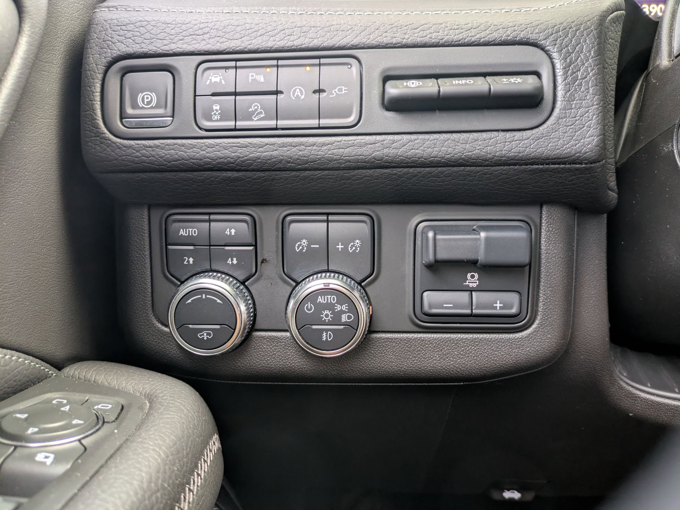 2021 Gmc Yukon Denali photo 19