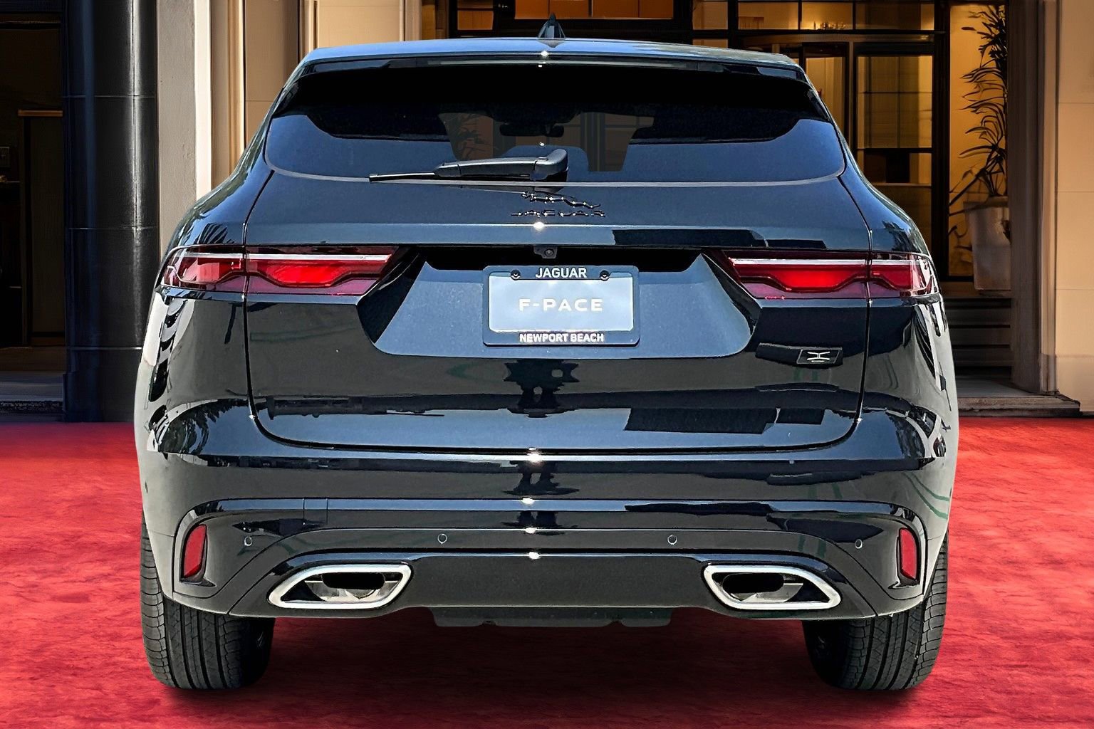 2026 Jaguar F-PACE P400 R-Dynamic S photo 4