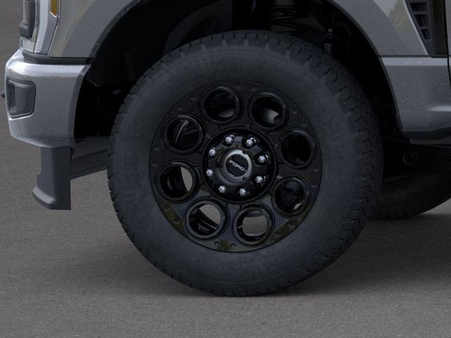 2025 Ford F-350 Lariat photo 19