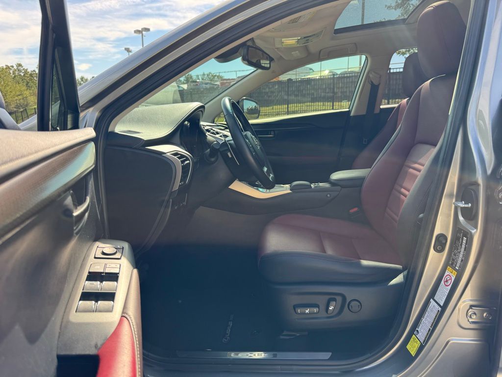 2018 Lexus NX 300 F SPORT photo 23