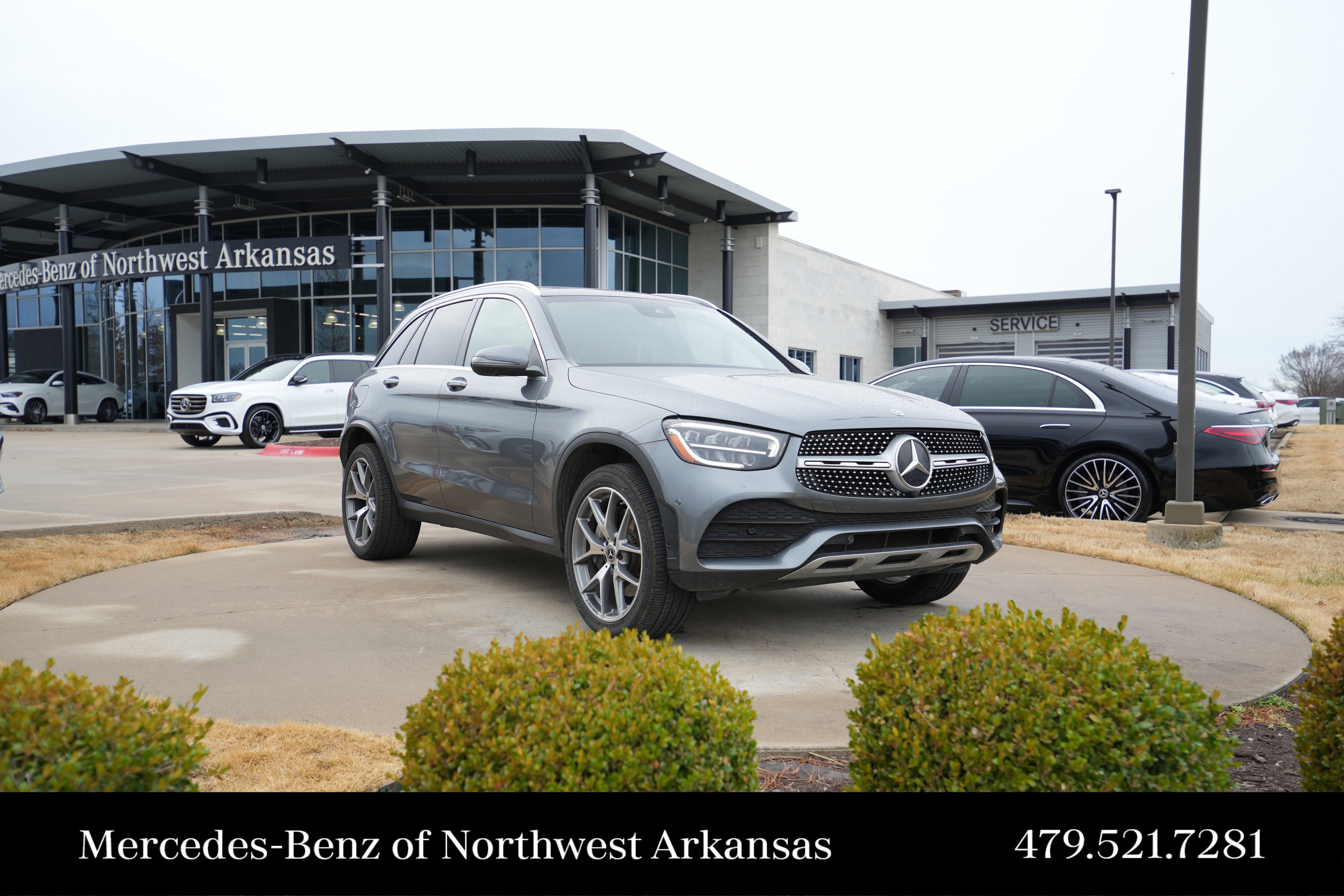 2022 Mercedes-Benz GLC GLC300's photo