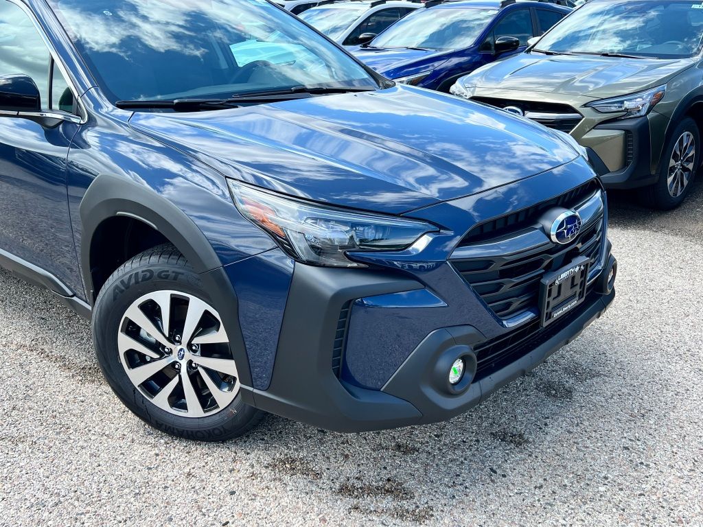 2025 Subaru Outback Premium photo 2