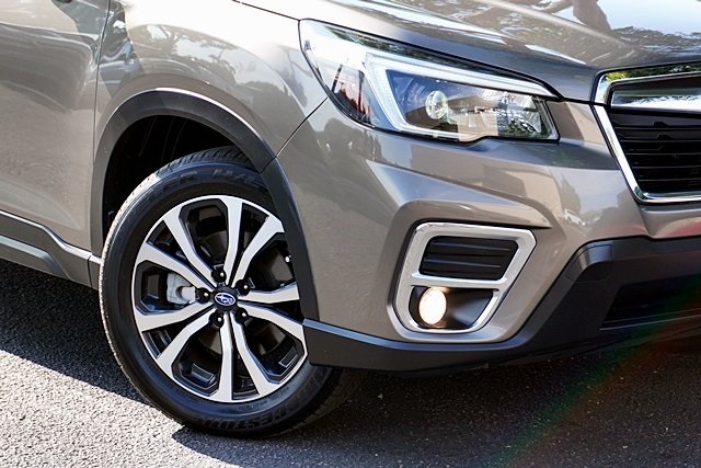 2021 Subaru Forester Limited photo 3