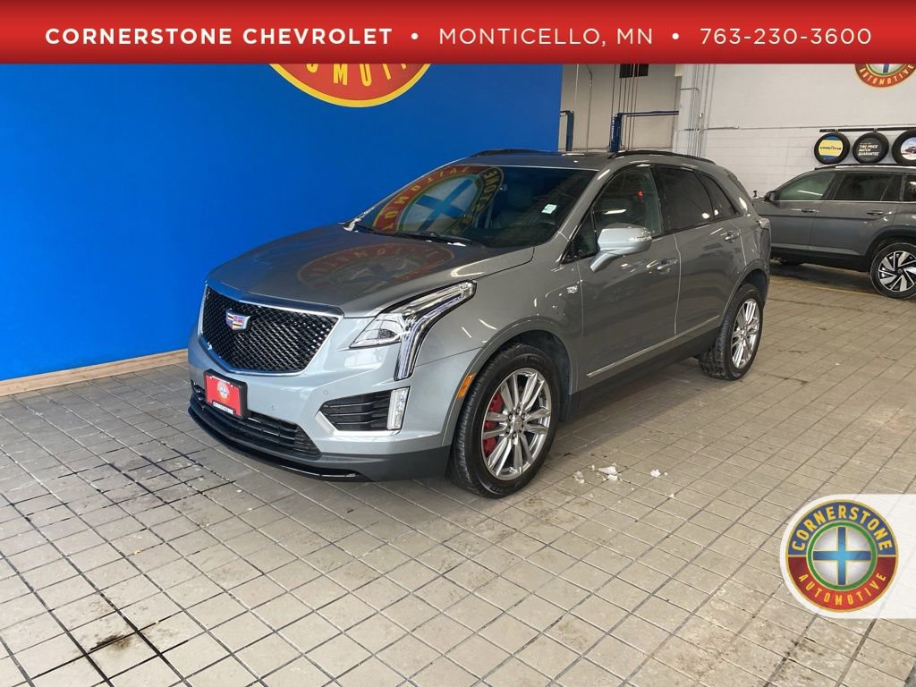 2024 Cadillac XT5 Sport's photo