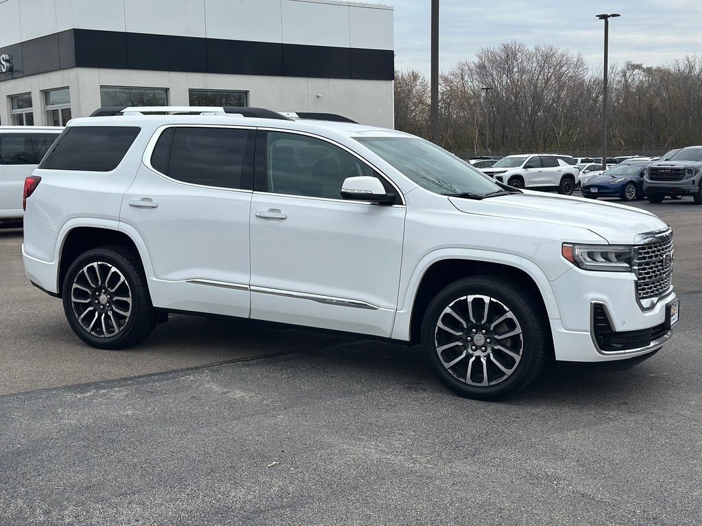 2020 Gmc Acadia Denali photo 2
