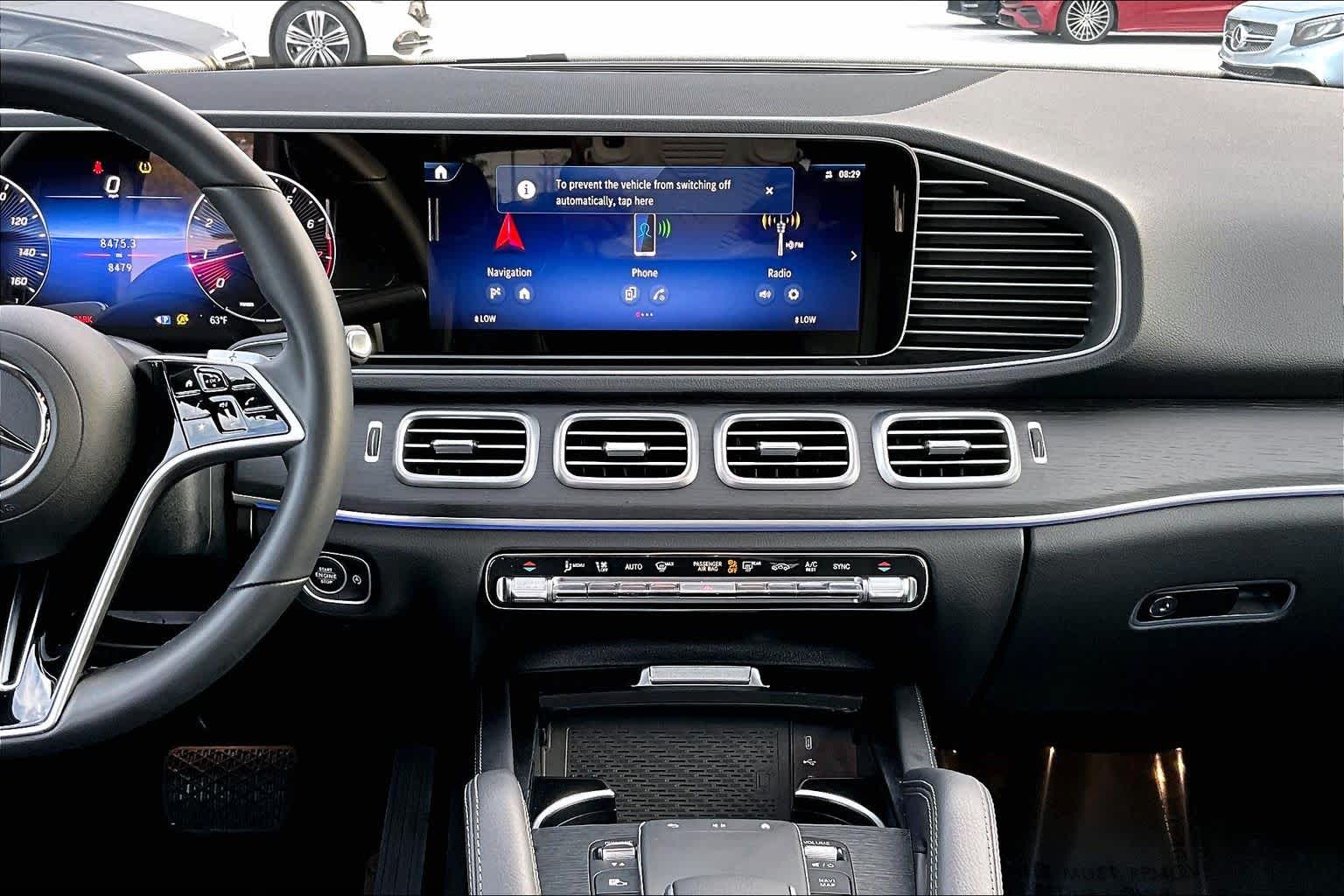 2025 Mercedes Benz GLE 350 4MATIC photo 3