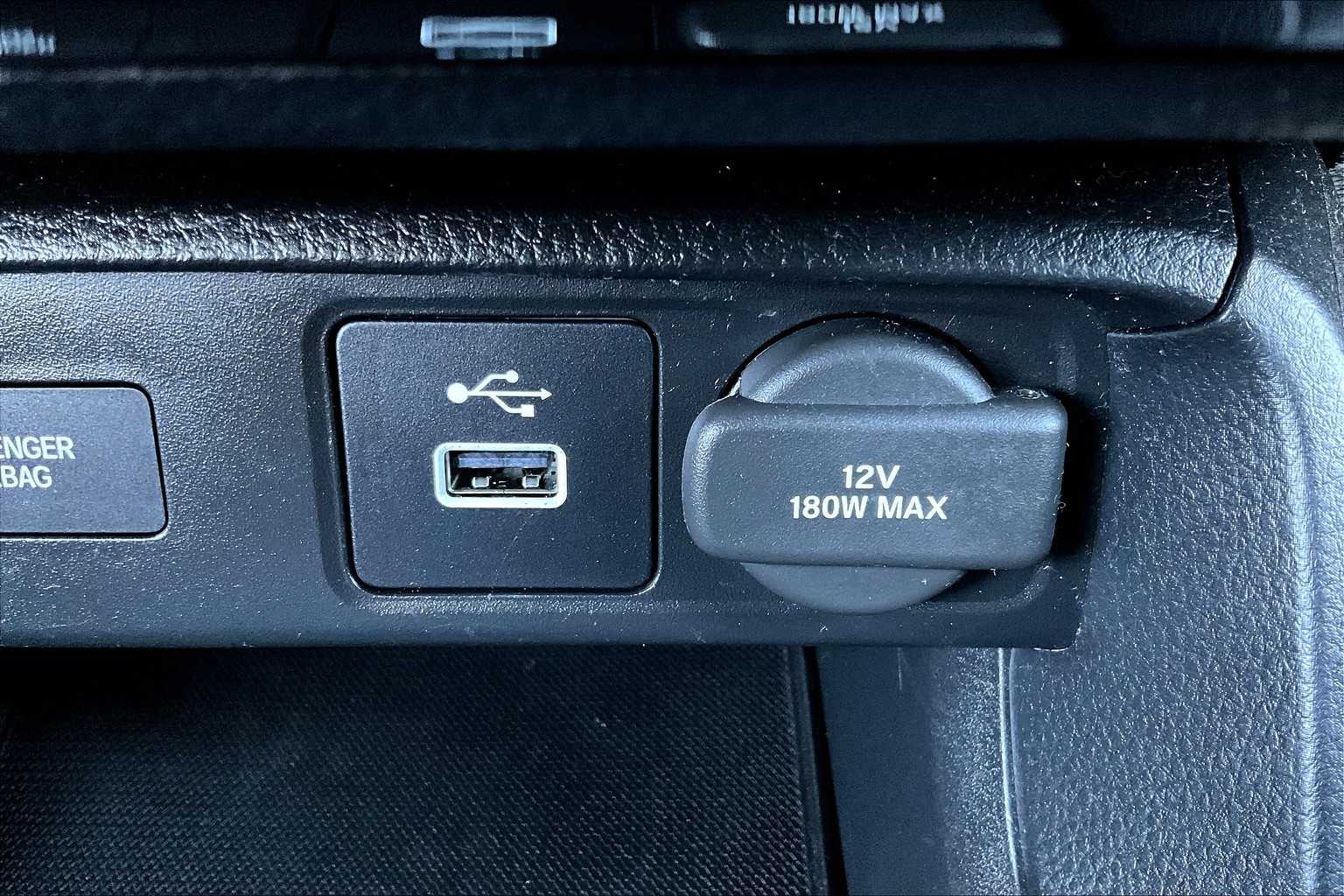2022 Honda Civic Hatchback Sport photo 32