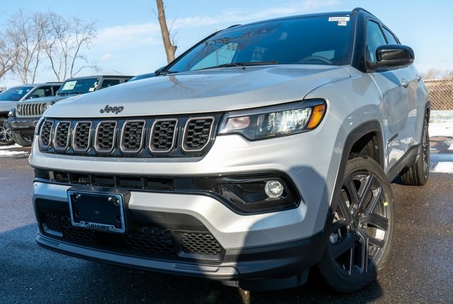 2026 Jeep Compass Limited Altitude's photo