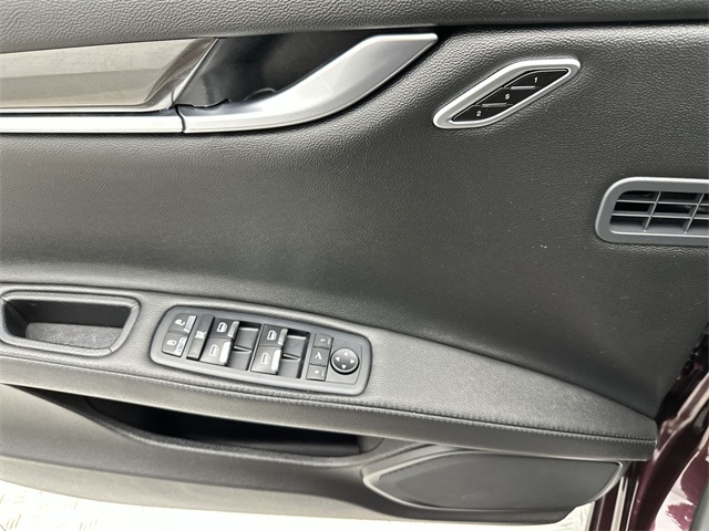 2019 Maserati Ghibli S Q4 photo 4