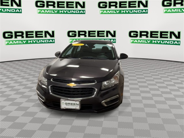 2015 Chevrolet Cruze photo 4
