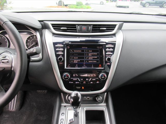 2021 Nissan Murano SV photo 19