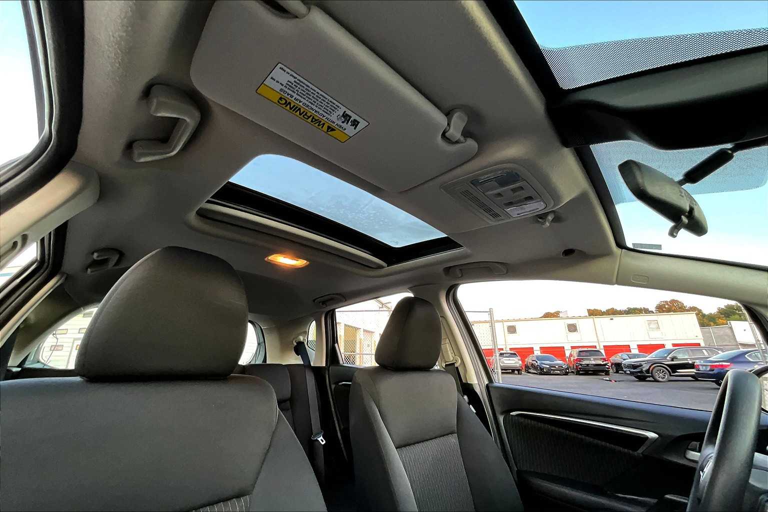 2020 Honda Fit EX photo 12