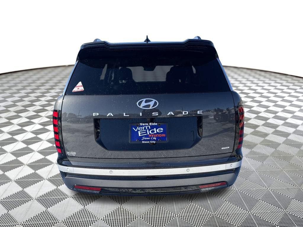 2026 Hyundai Palisade Limited photo 4