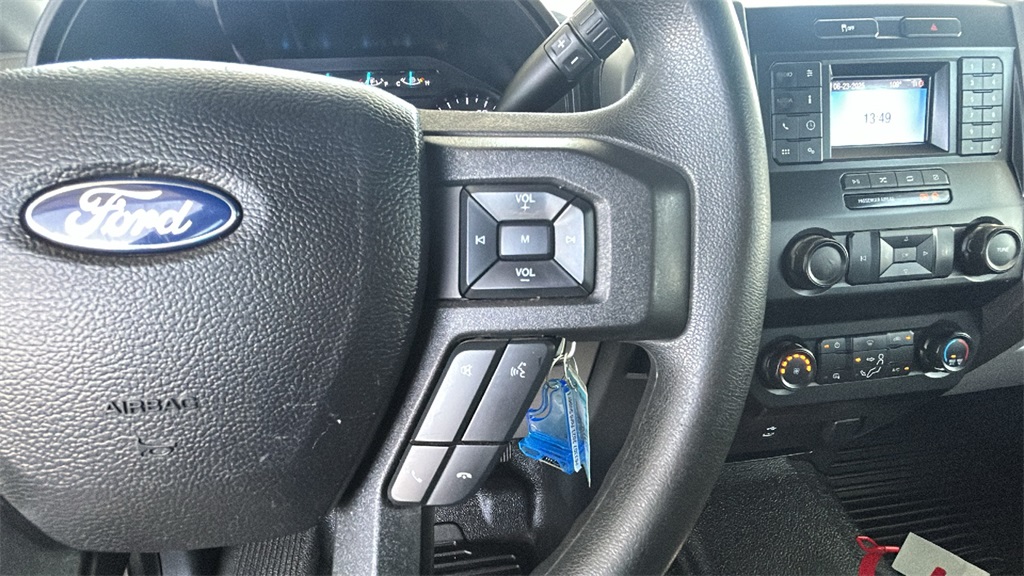 2021 Ford F-350 photo 13