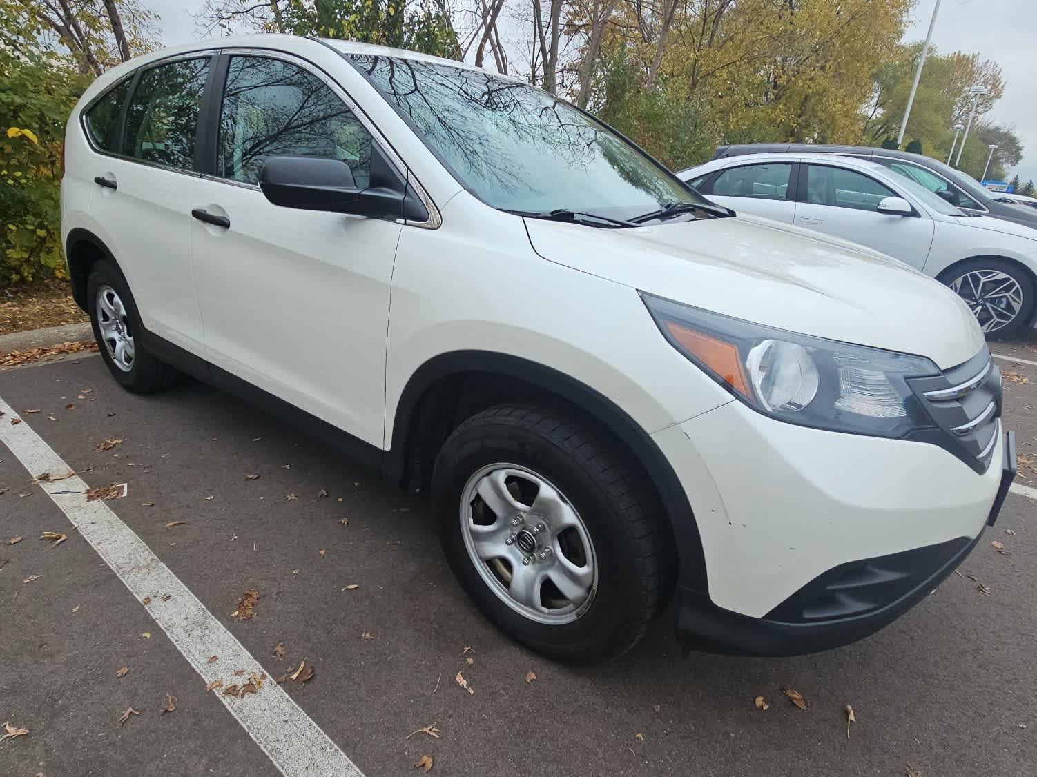 Used 2014 Honda CR-V LX with VIN 5J6RM3H32EL027244 for sale in Hopkins, MN