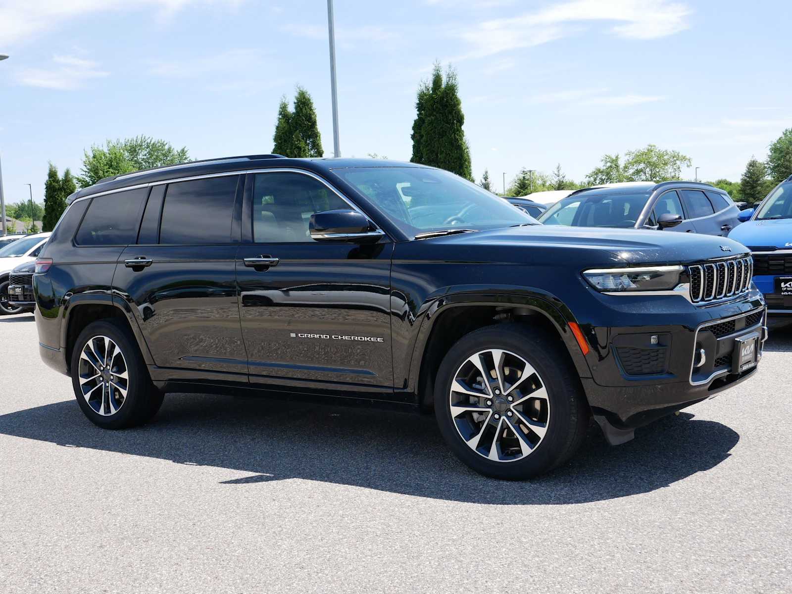 Used 2023 Jeep Grand Cherokee L Overland with VIN 1C4RJKDG1P8816217 for sale in Mankato, Minnesota