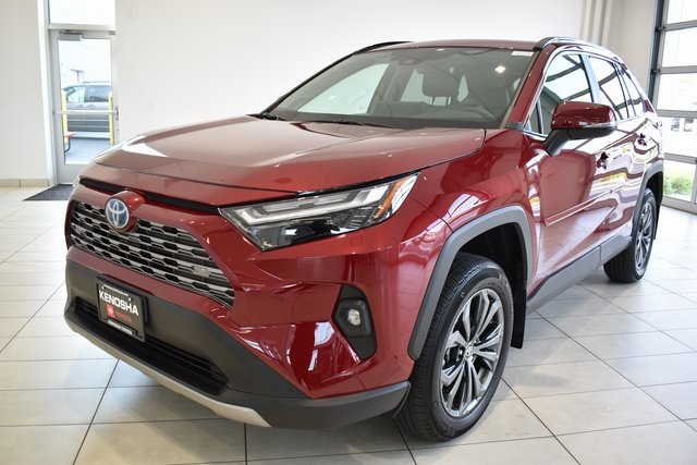 2024 Toyota RAV4 Hybrid Limited photo 4