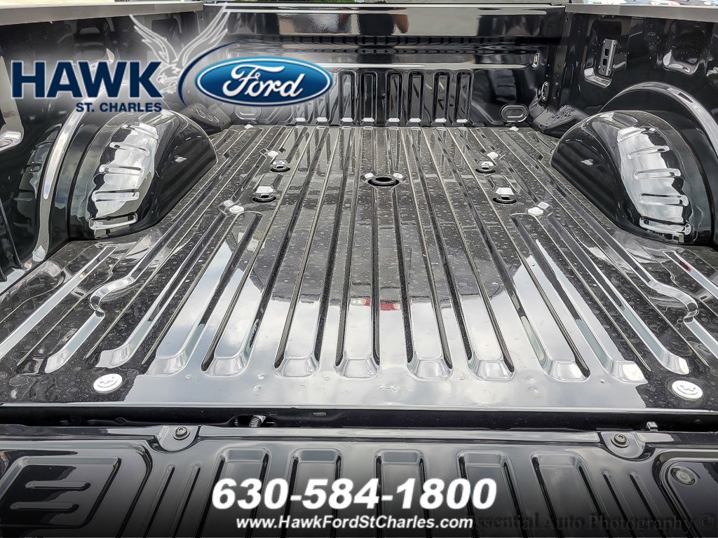 2025 FORD F-350 - Image 16