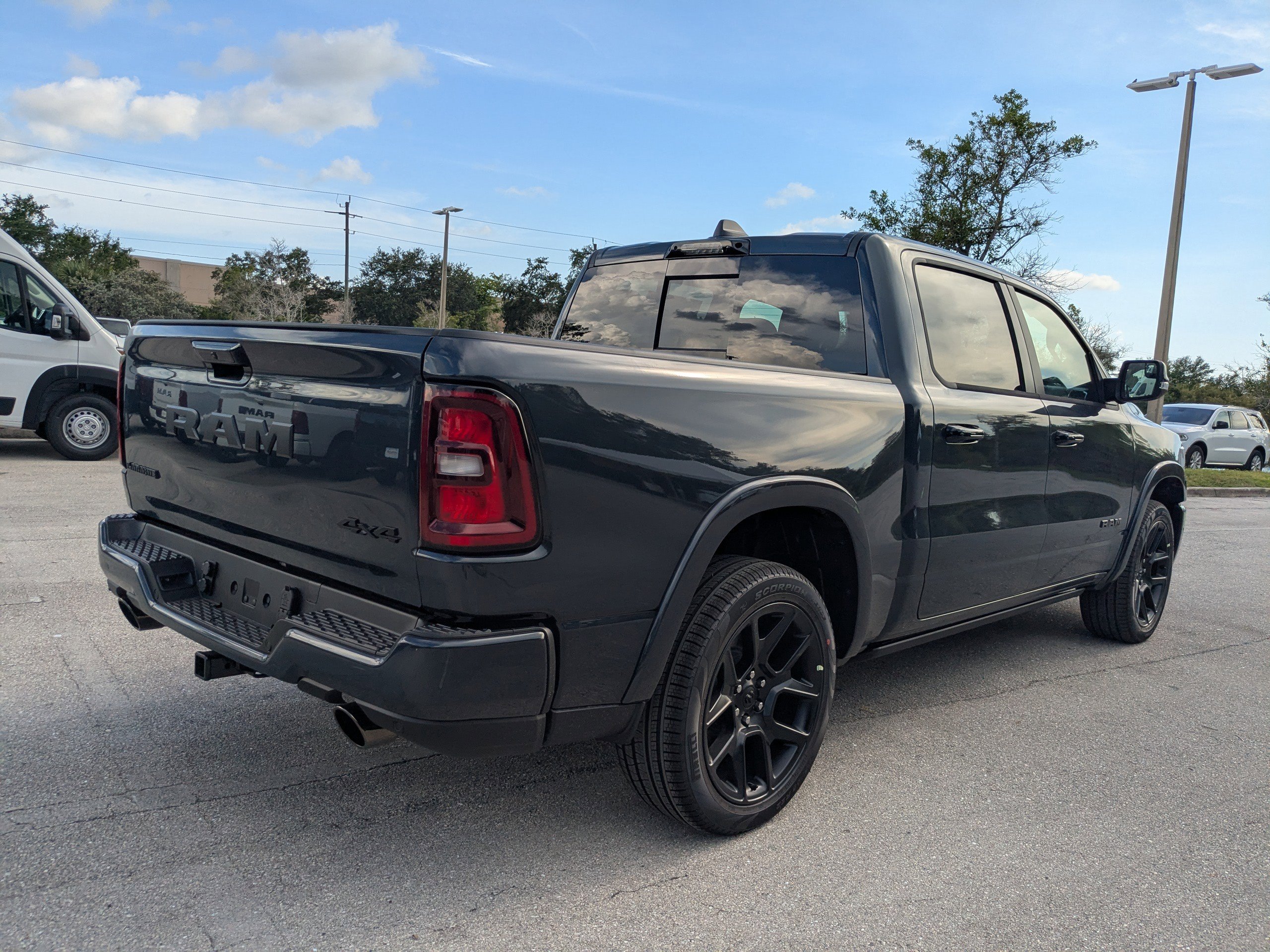 2026 Ram 1500 Laramie photo 4