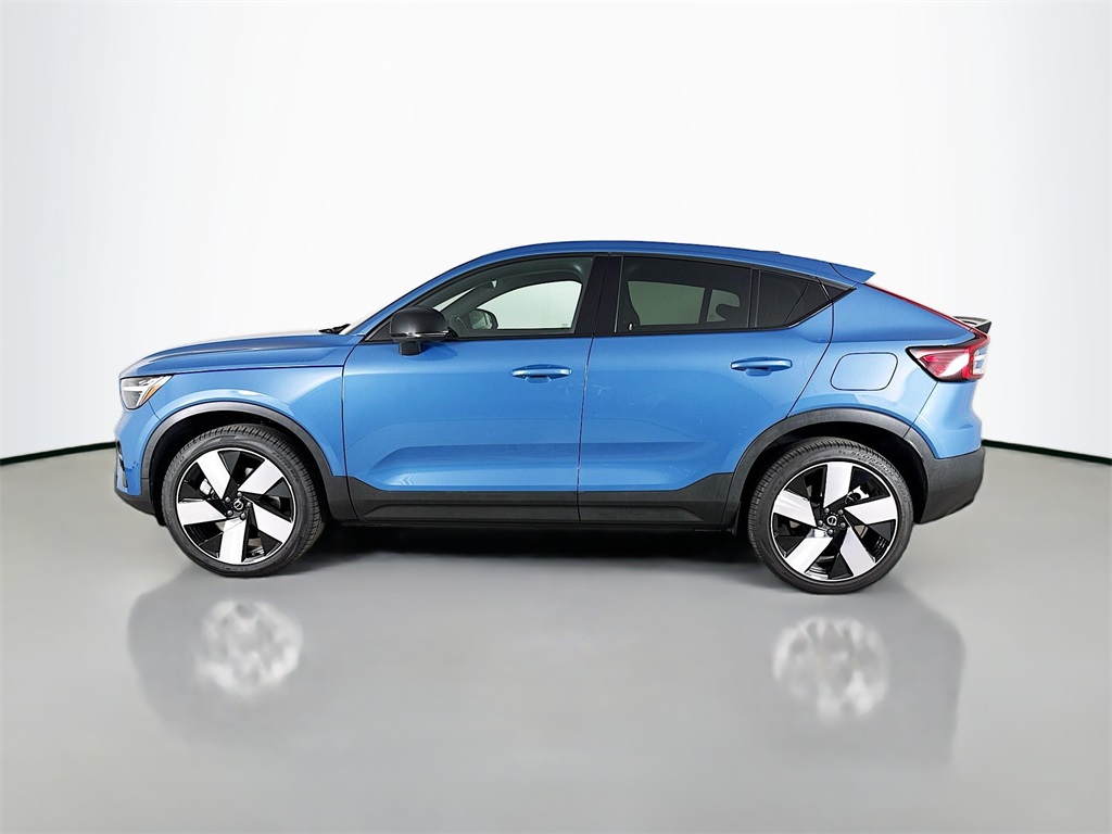 2023 Volvo C40 Recharge Ultimate photo 4