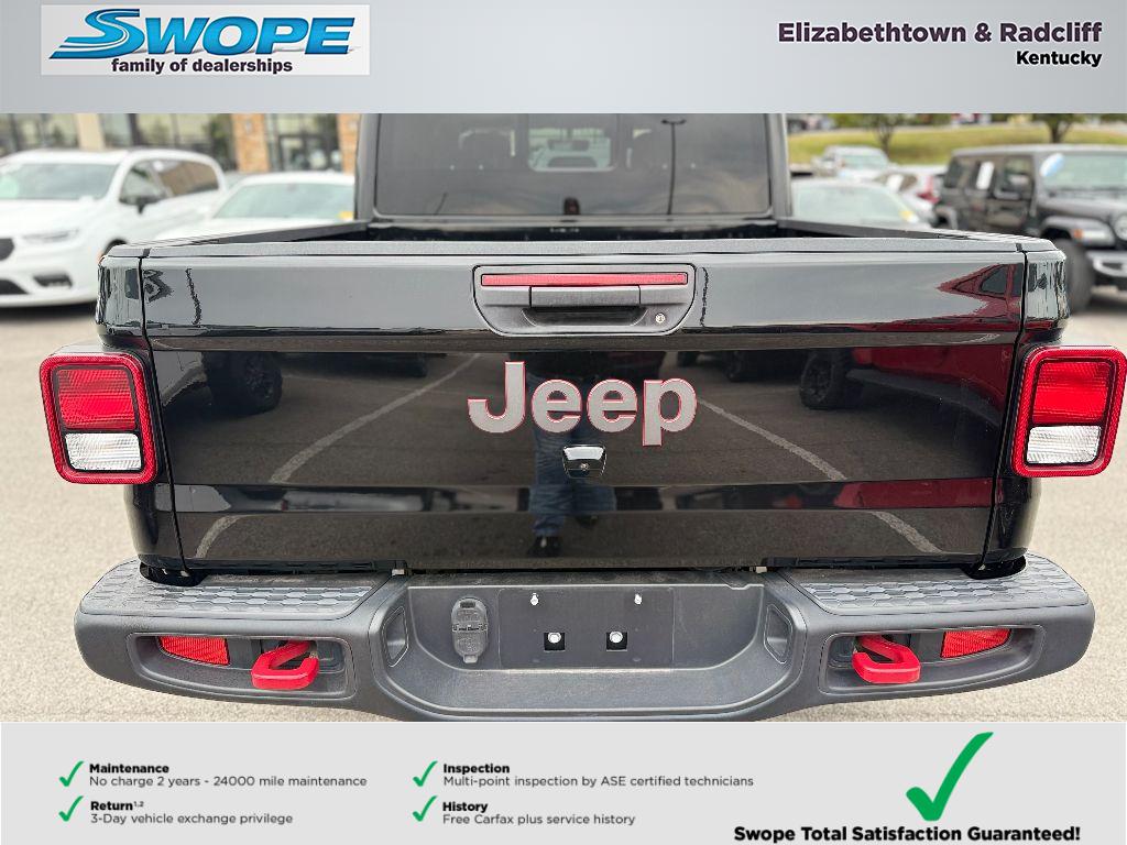 2022 Jeep Gladiator Rubicon photo 3