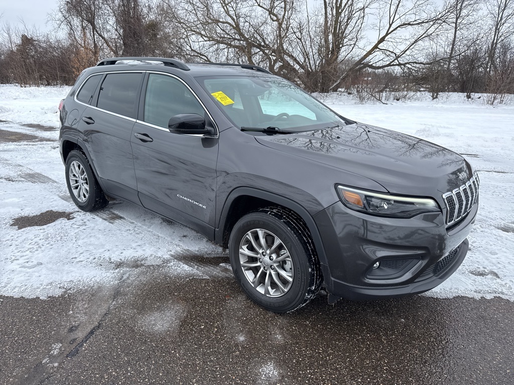2022 Jeep Cherokee Latitude Lux's photo