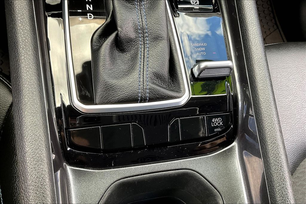 2022 Jeep Compass Latitude photo 32