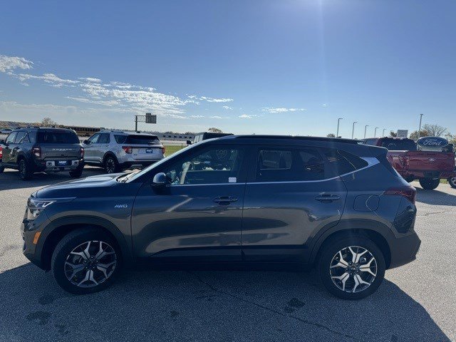 2021 Kia Seltos EX photo 4