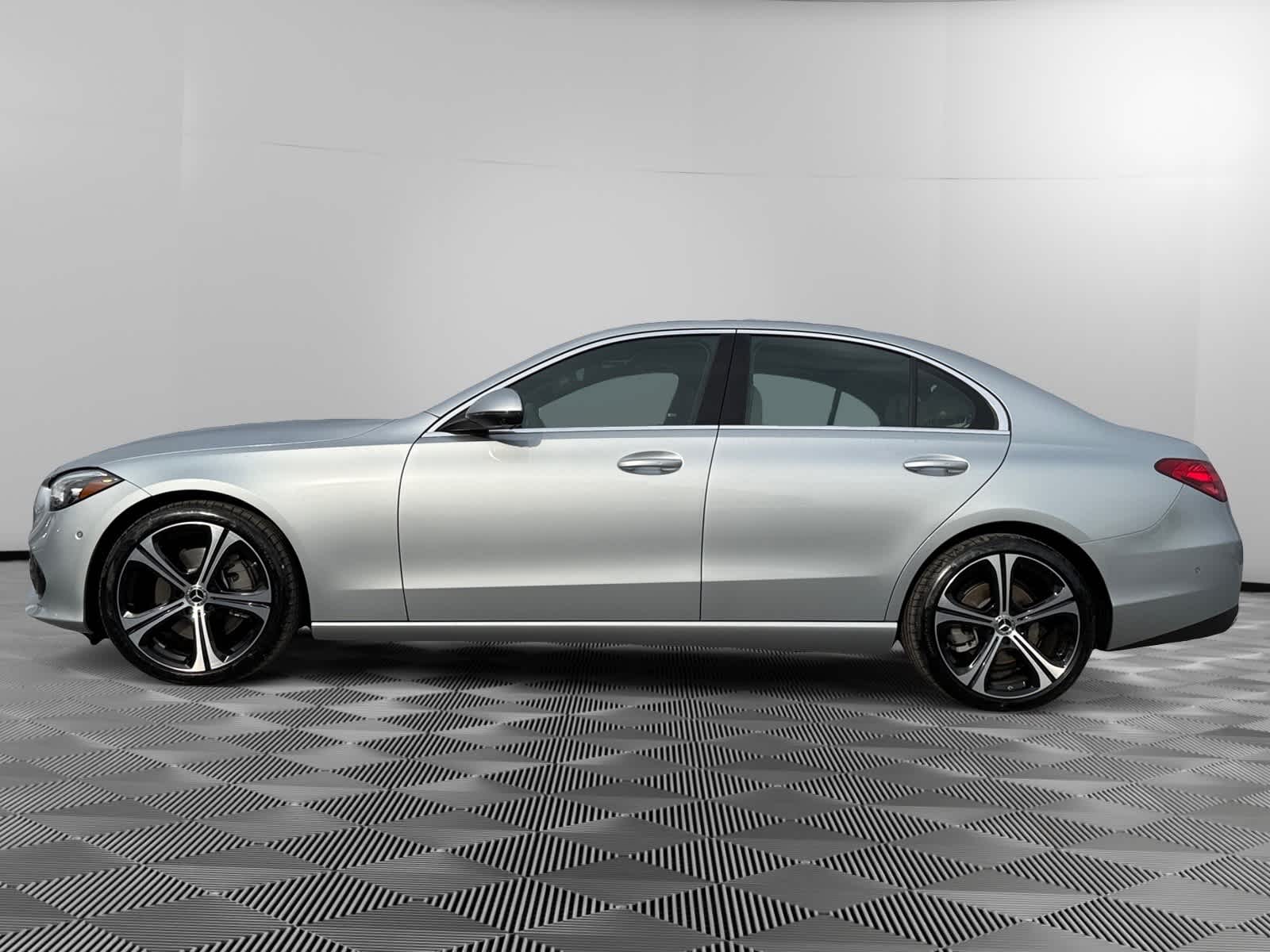 2025 Mercedes Benz C 300 4MATIC photo 2
