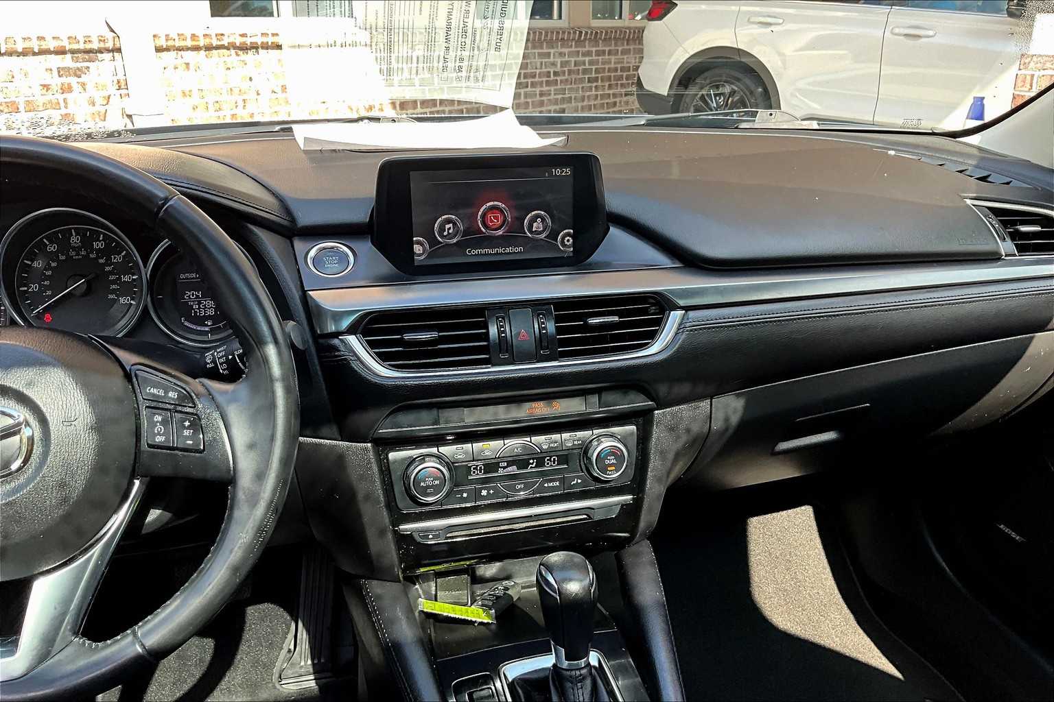 2016 Mazda Mazda6 Touring photo 5