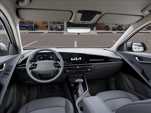 2025 Kia Niro EX Touring photo 13