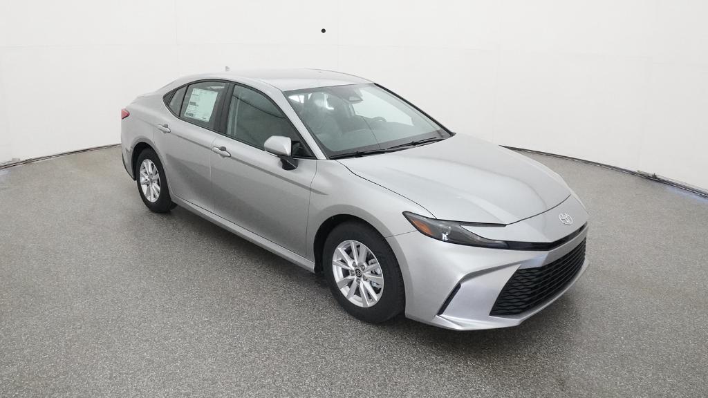2025 Toyota Camry LE photo 27