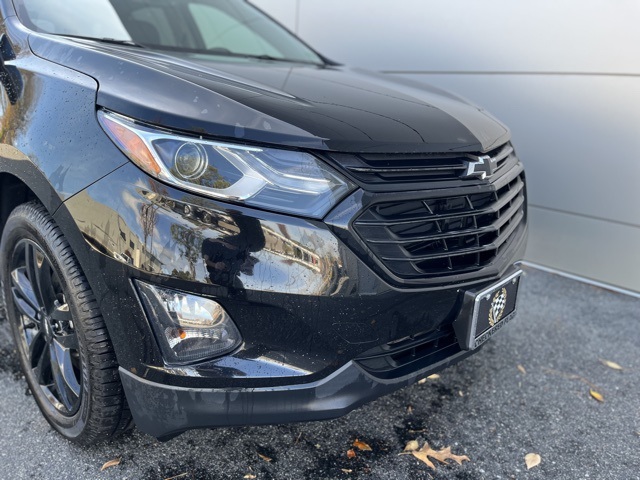 2020 Chevrolet Equinox LT photo 2