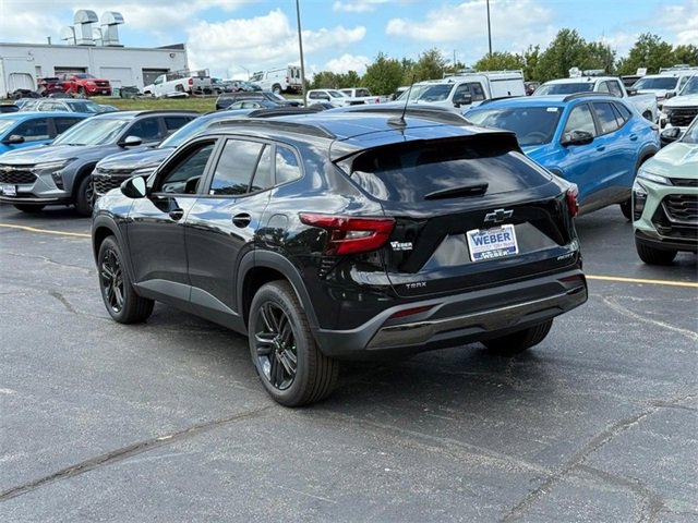 2025 Chevrolet Trax ACTIV photo 3