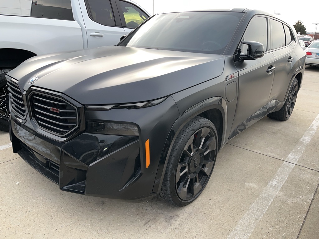 2024 BMW XM Base's photo