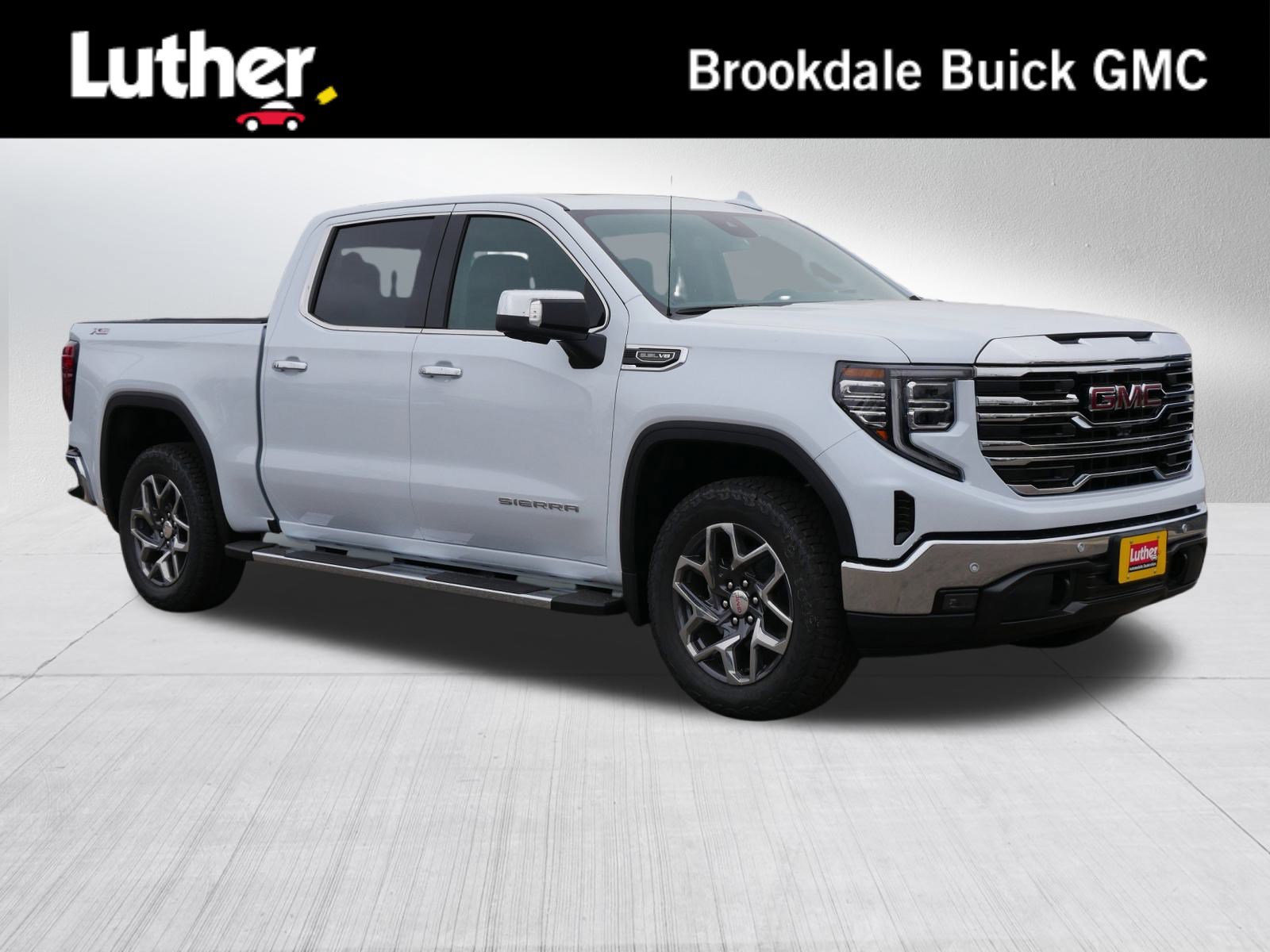 2026 GMC Sierra 1500 SLT's photo