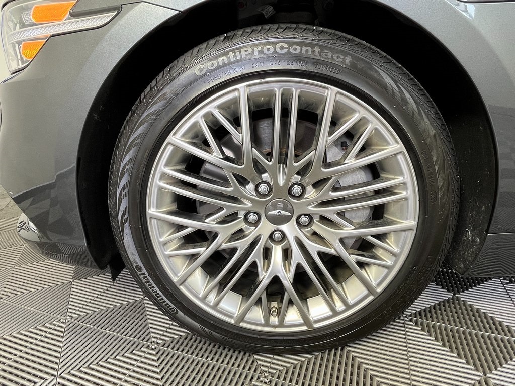 2021 Genesis G90 5.0 Ultimate photo 11