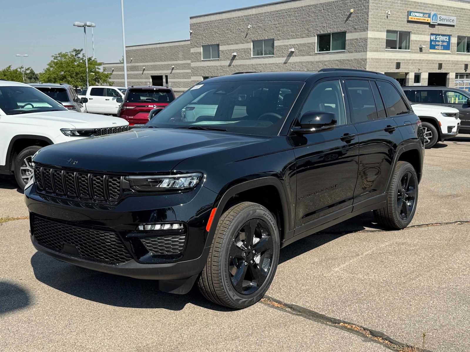 2025 Jeep Grand Cherokee Limited's photo