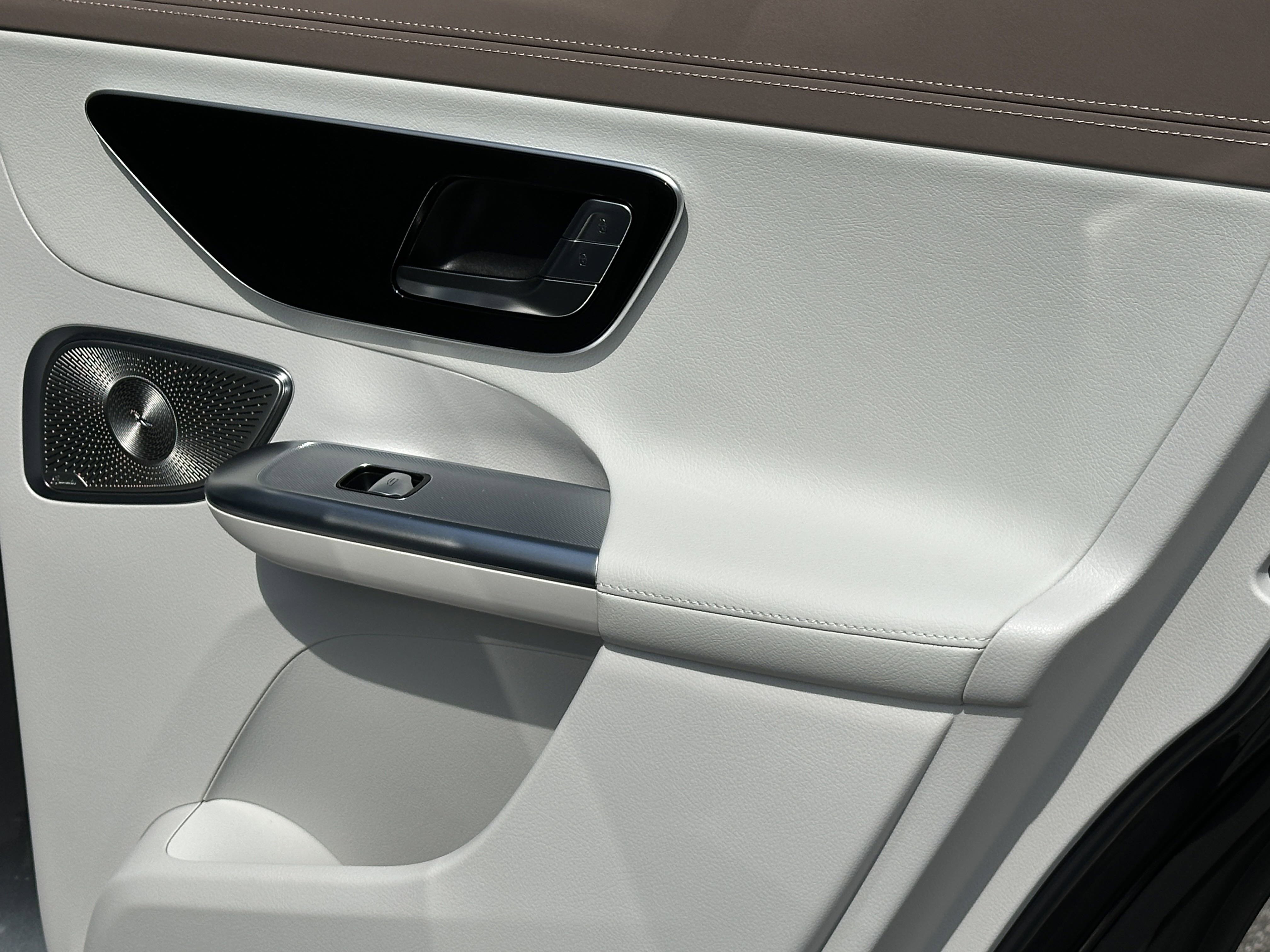 2024 Mercedes Benz EQE SUV 350 4MATIC photo 7