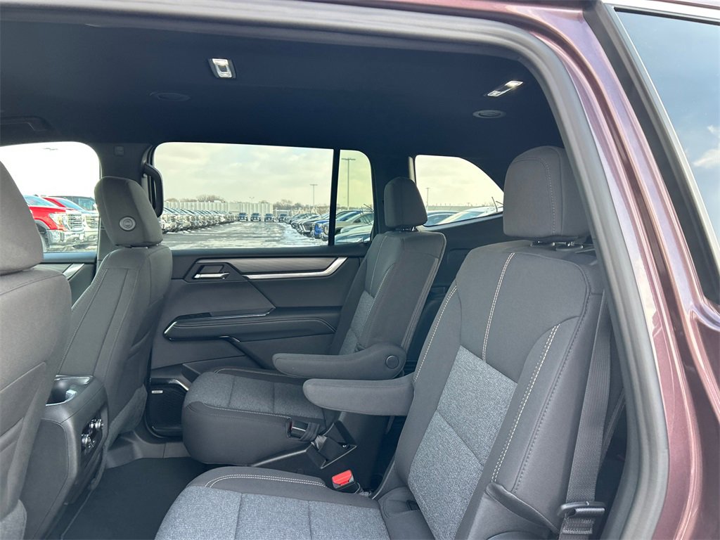 2026 GMC ACADIA - Image 31