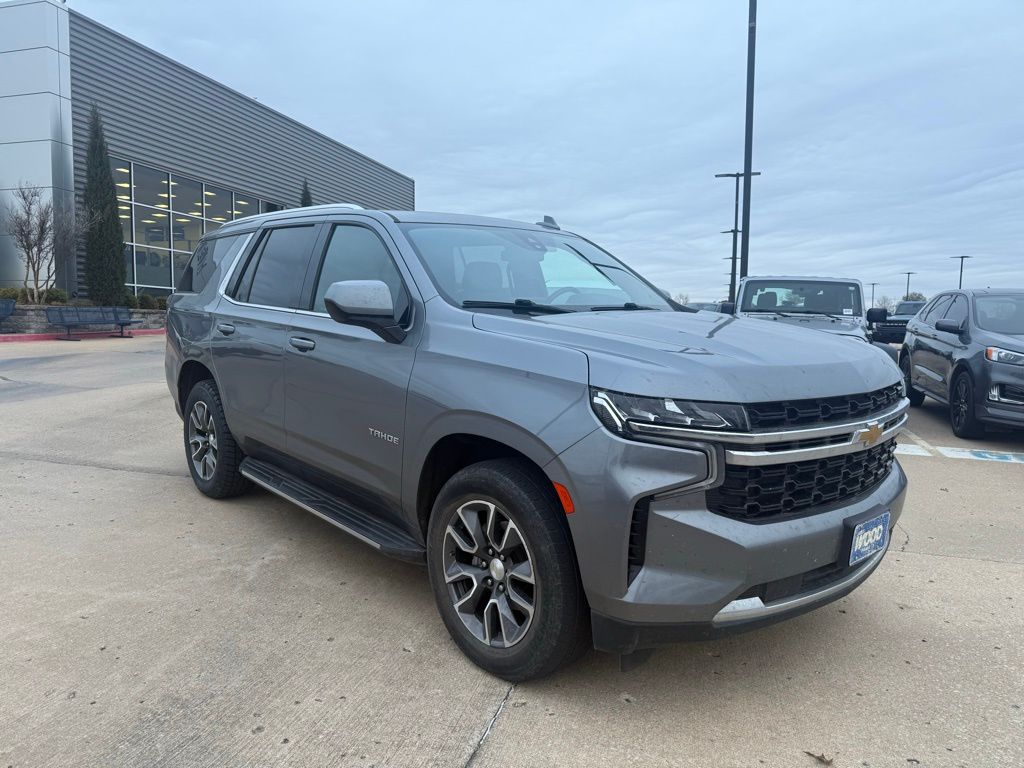 2021 Chevrolet Tahoe LS's photo