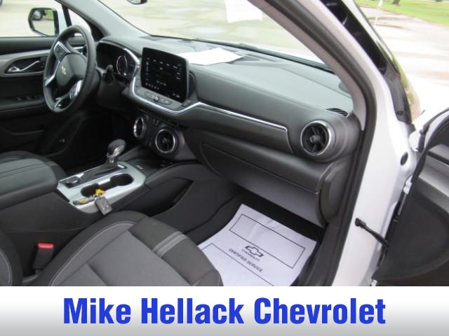 2023 Chevrolet Blazer 2LT photo 9